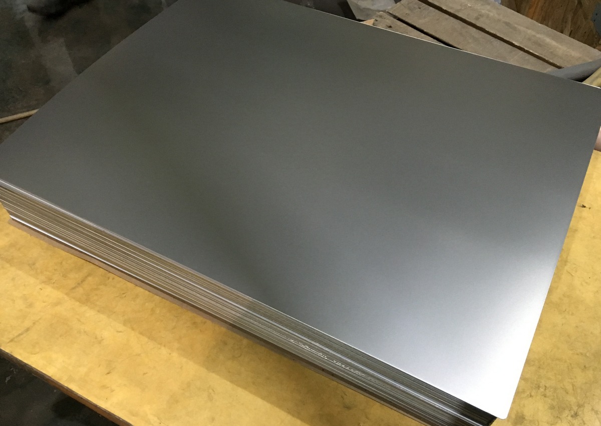 Алюминиевый лист 5.5х2000х2500 А7
